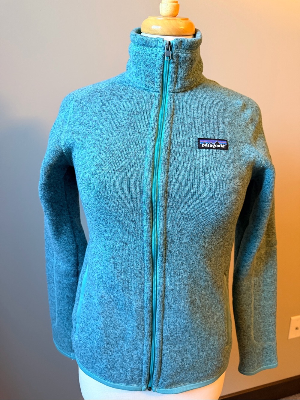 Patagonia Women’s like new Better Sweater Fleece Jacket